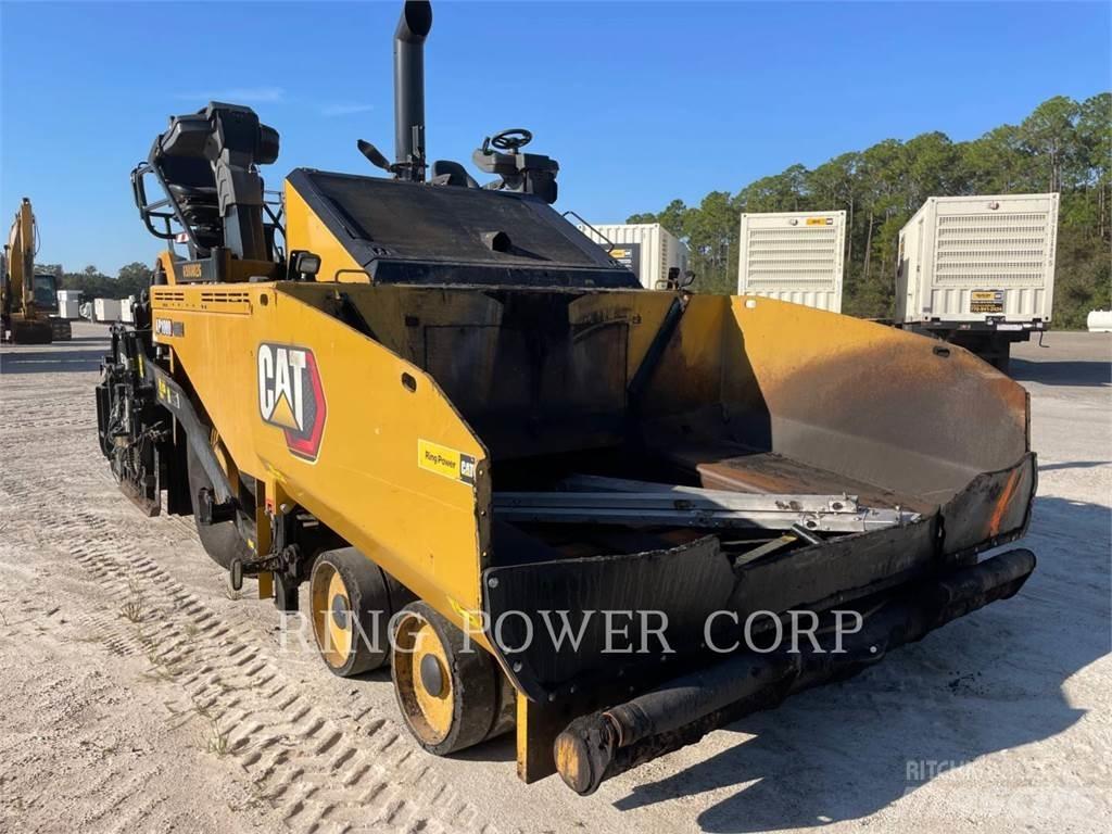 CAT AP1000 Asfalta savācējs
