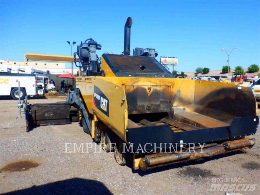 CAT AP1000F Asfalta klājēji