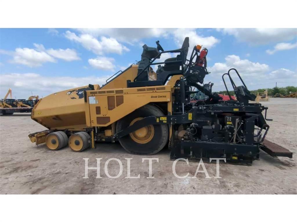 CAT AP1000F Vienvalča grunts veltņi