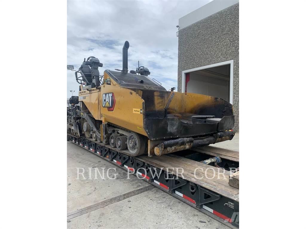 CAT AP1055 Asfalta savācējs