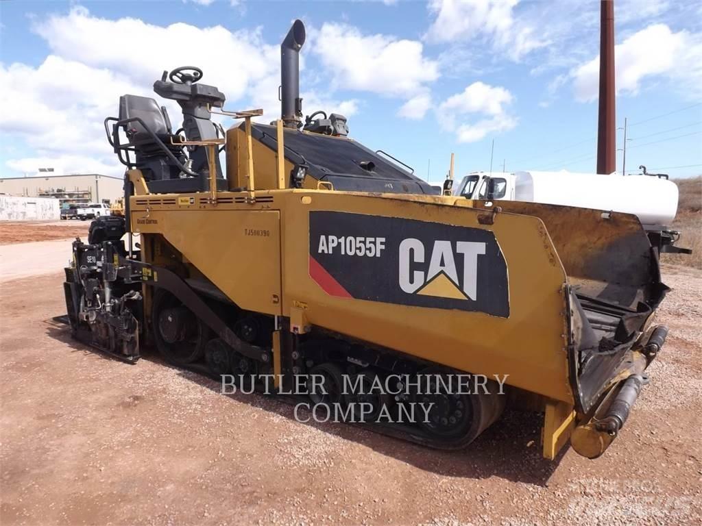 CAT AP1055F Asfalta klājēji