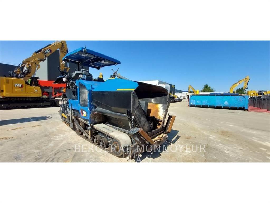 CAT AP355F Asfalta klājēji