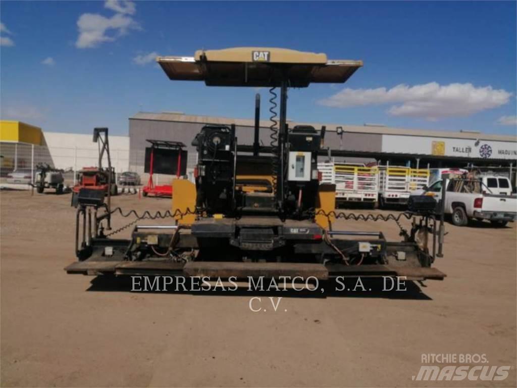 CAT AP355FLRC Asfalta klājēji