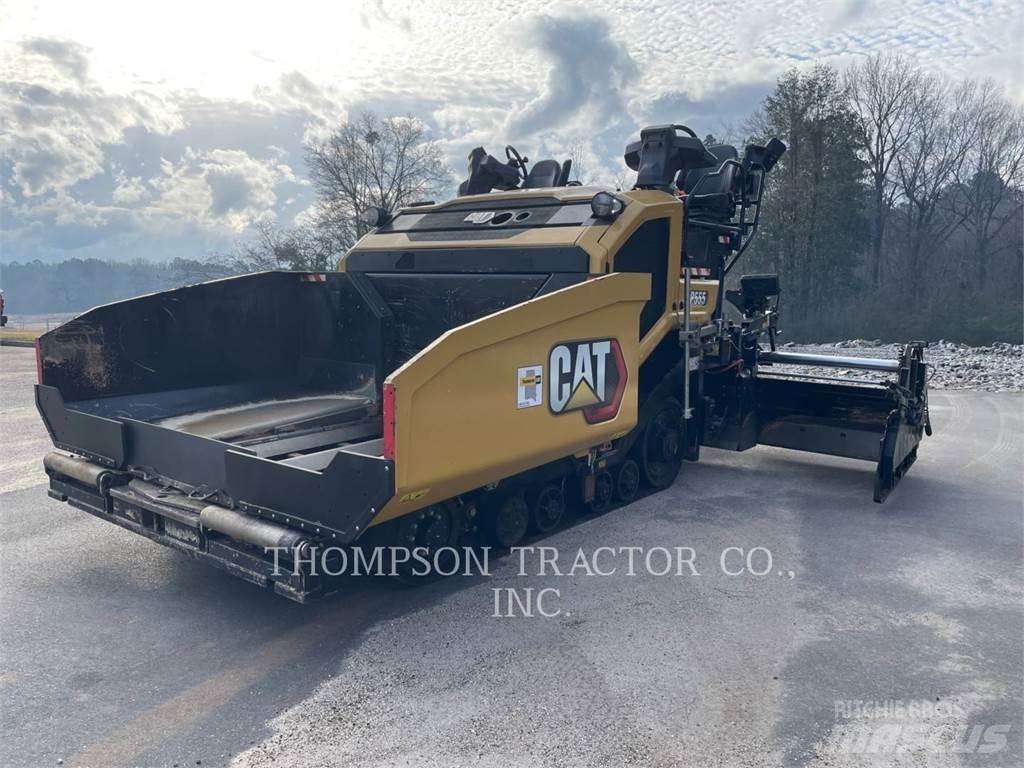 CAT AP555 Asfalta klājēji