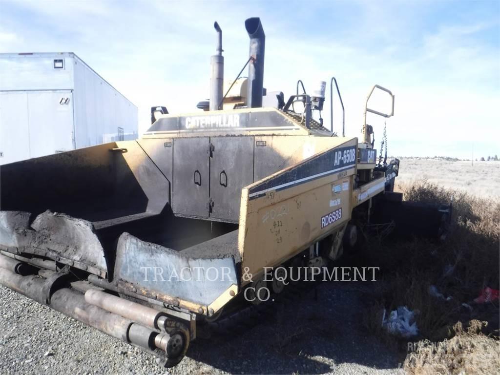 CAT AP650B Asfalta klājēji