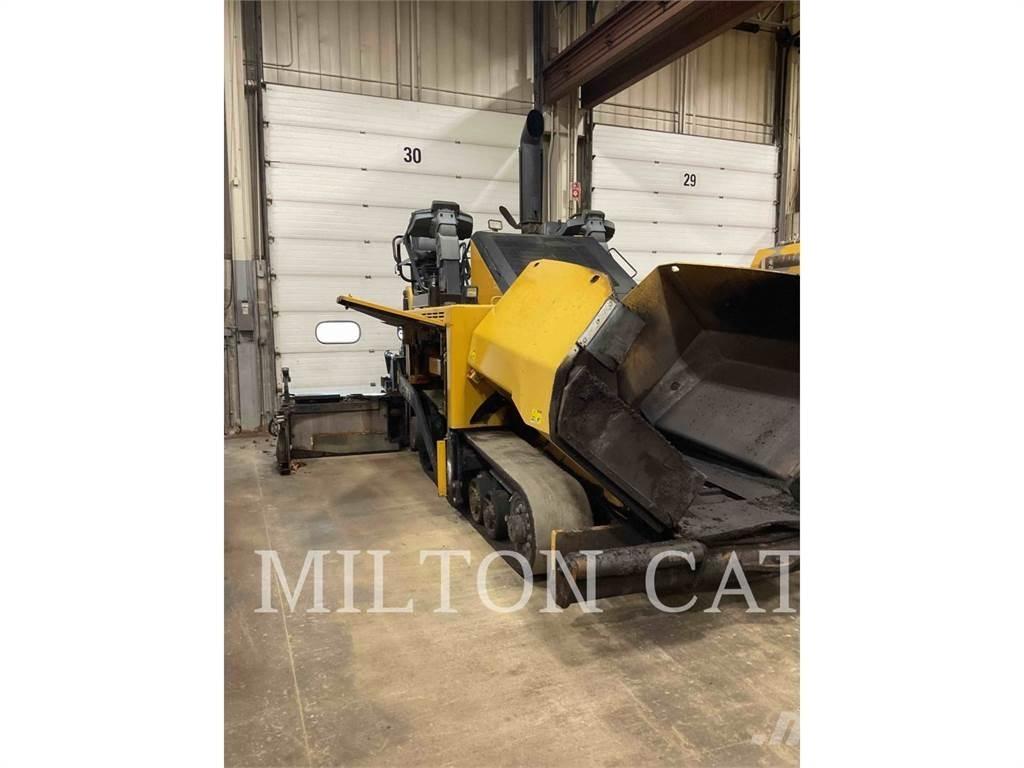 CAT AP655F Asfalta klājēji