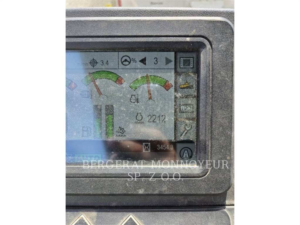 CAT AP655F Asfalta klājēji