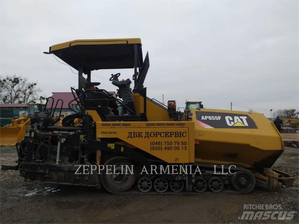 CAT AP655FLRC Asfalta klājēji