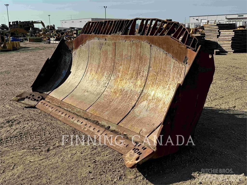 CAT ATTACHMENTS D10T Naži