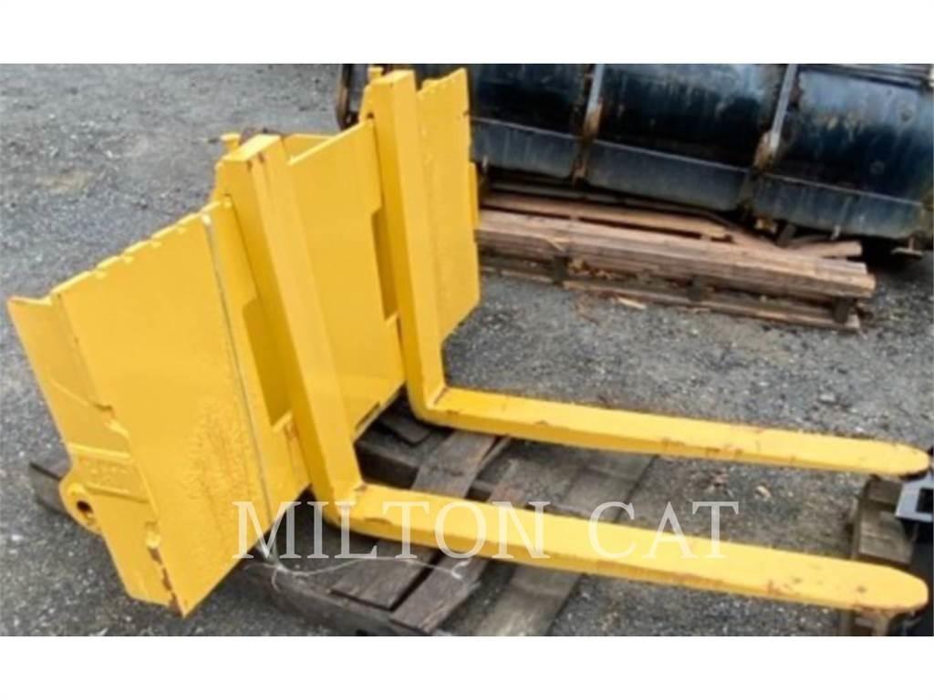 CAT BHL 48 PALLET FORKS Dakšas