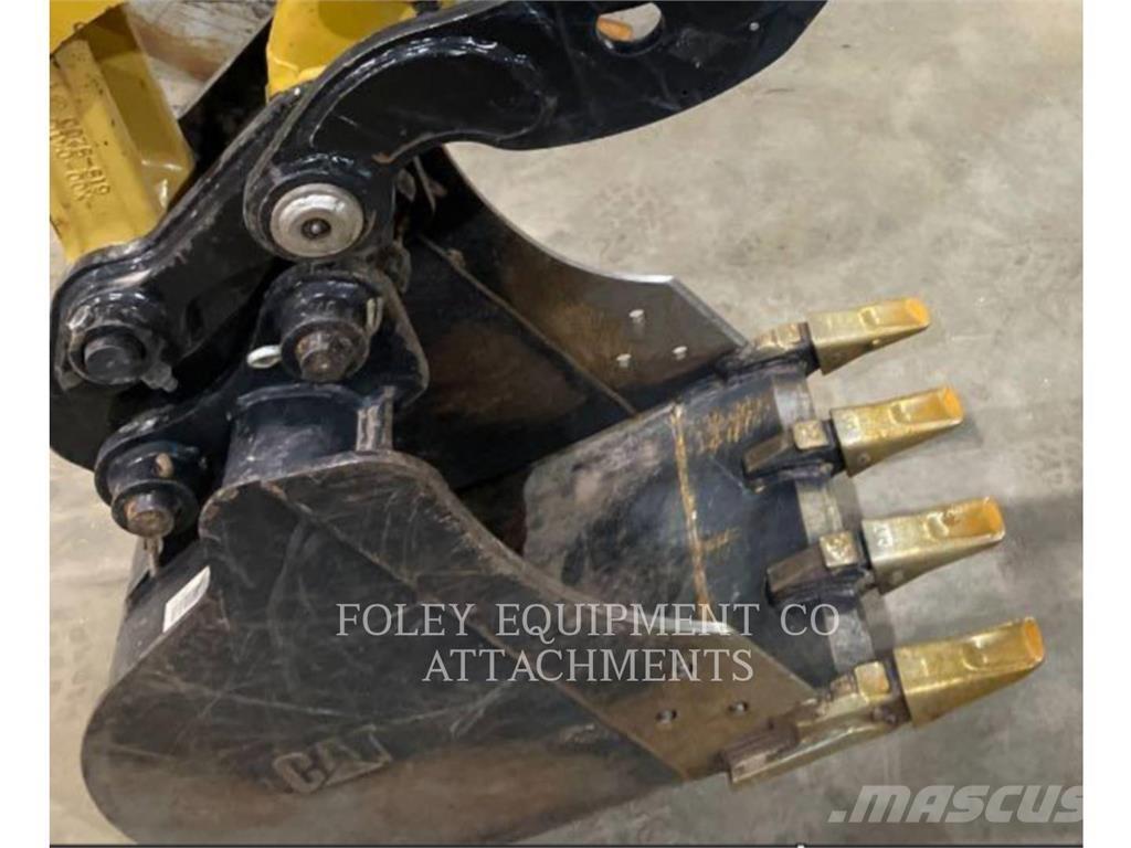 CAT BK302P12 Kāpurķēžu ekskavatori