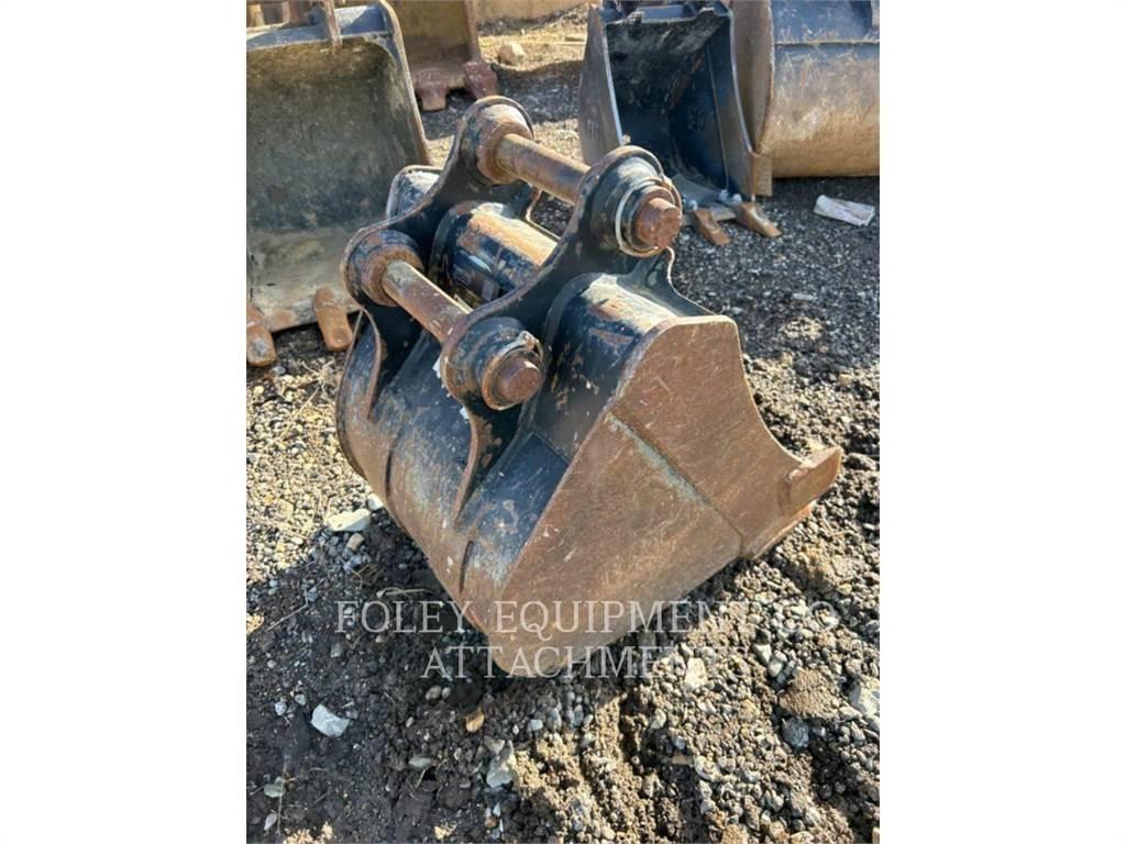 CAT BK302P18 Kāpurķēžu ekskavatori