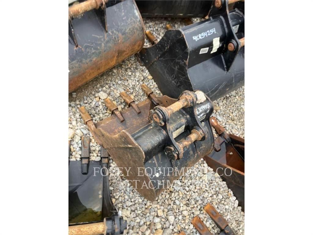 CAT BK303P24 Kāpurķēžu ekskavatori