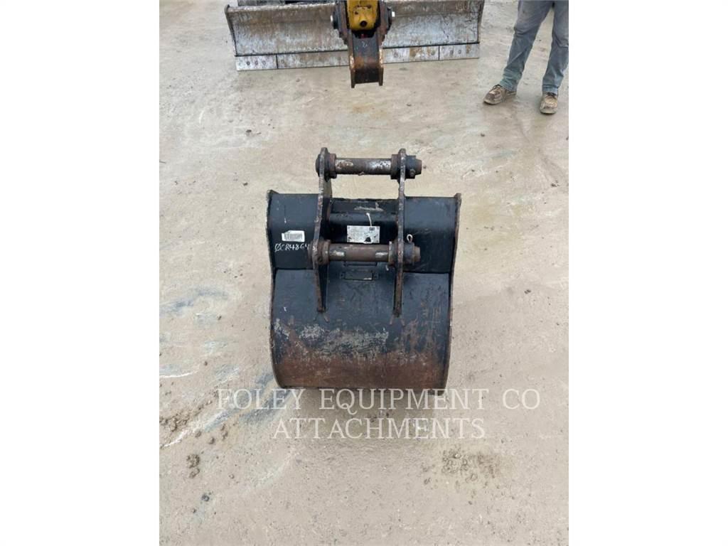 CAT BK305P24 Kāpurķēžu ekskavatori