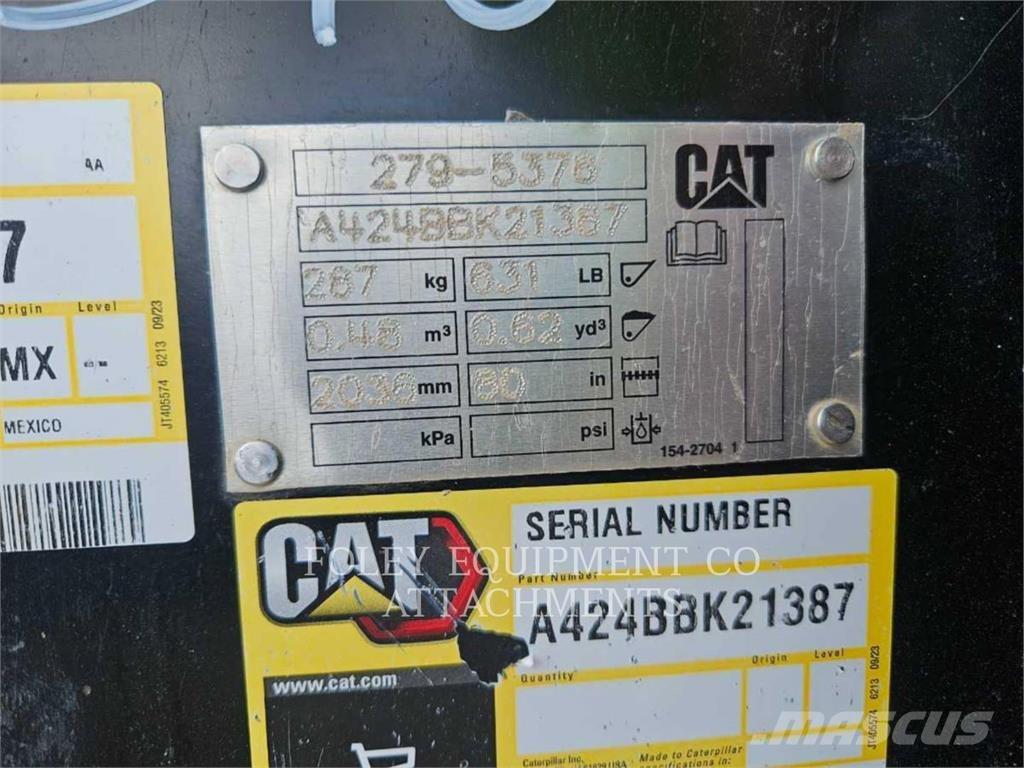 CAT BKSSLGP80S Lietoti riteņu kompaktiekrāvēji