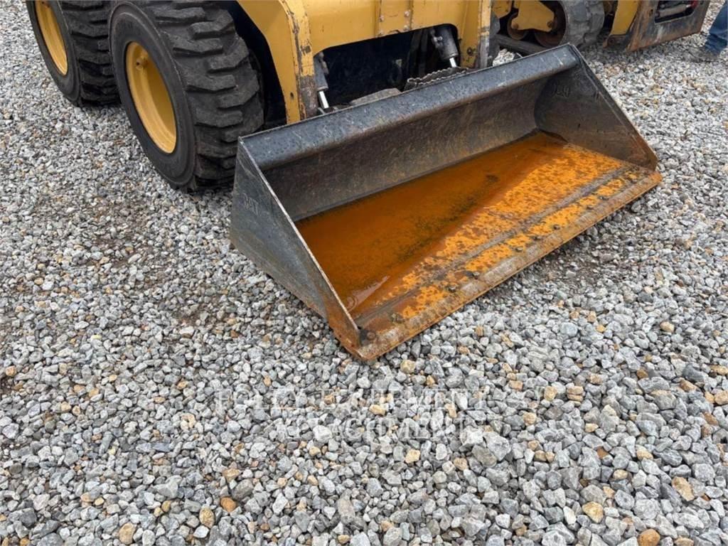 CAT BKSSLMP74 Kausi