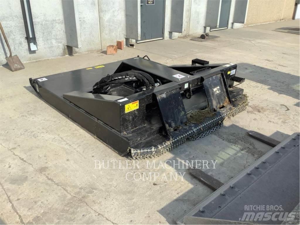 CAT BR320 Pļaujmašīnas/pašgājēji