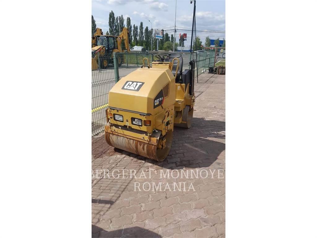 CAT CB1.8LRC Divvalču grunts veltņi