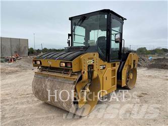 CAT CB10 Divvalču grunts veltņi