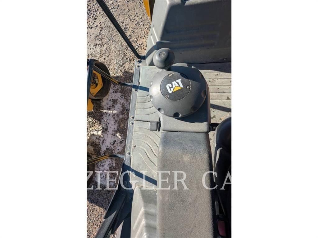 CAT CB10 Augsnes blīvētāji