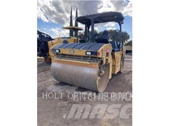 CAT CB13 Divvalču grunts veltņi