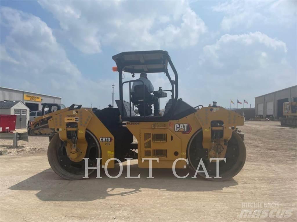 CAT CB13 Vienvalča grunts veltņi