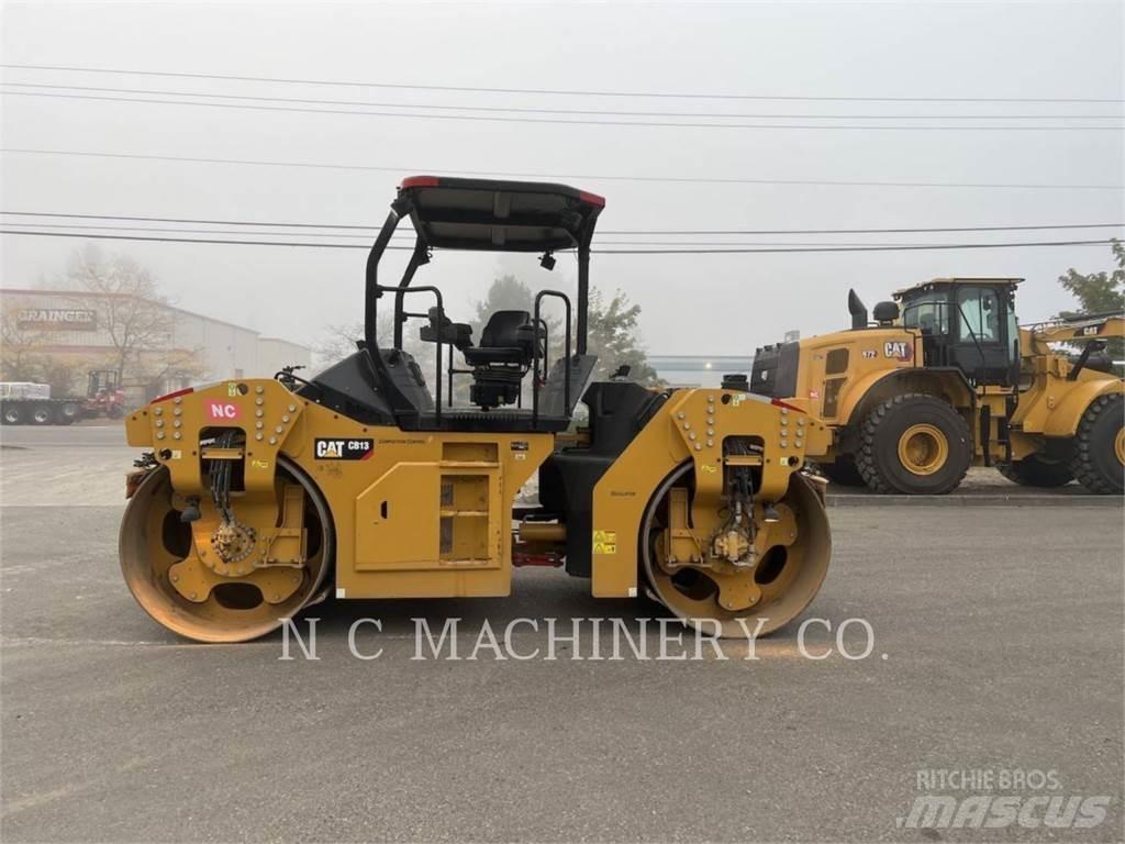 CAT CB13 Asfalta klājēji
