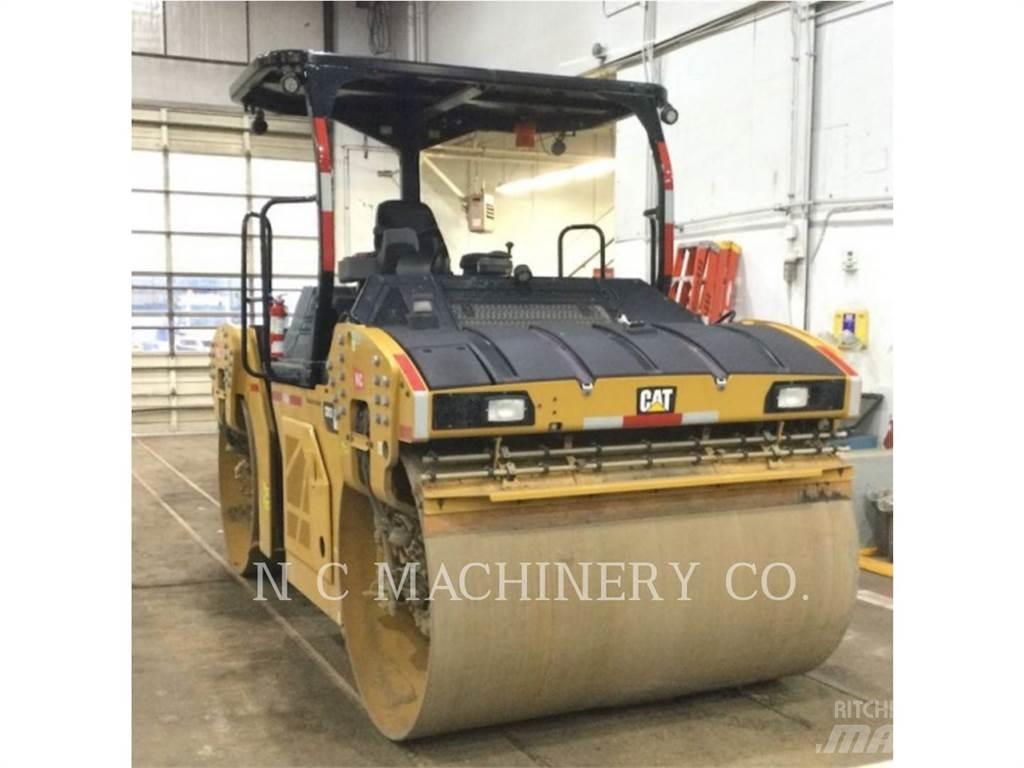 CAT CB13 Asfalta klājēji