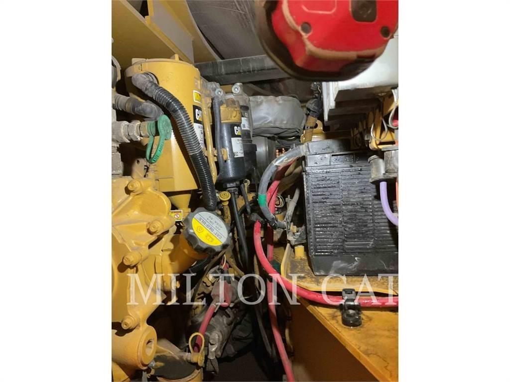 CAT CB15 Augsnes blīvētāji