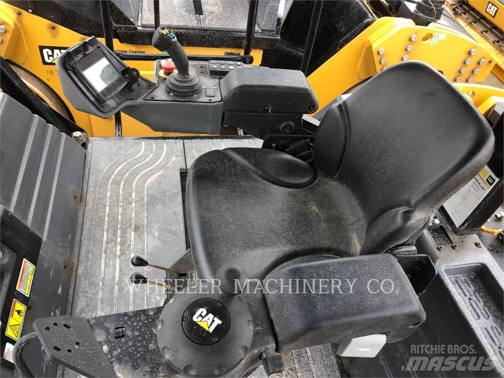 CAT CB15 Divvalču grunts veltņi