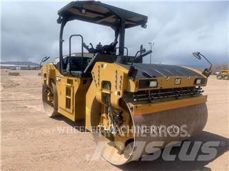 CAT CB15 Divvalču grunts veltņi