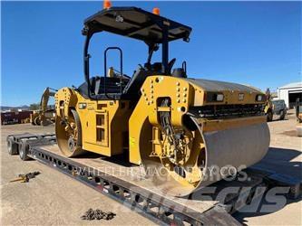 CAT CB15 CW Divvalču grunts veltņi