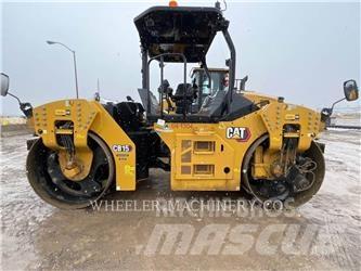 CAT CB15 CW VV Divvalču grunts veltņi