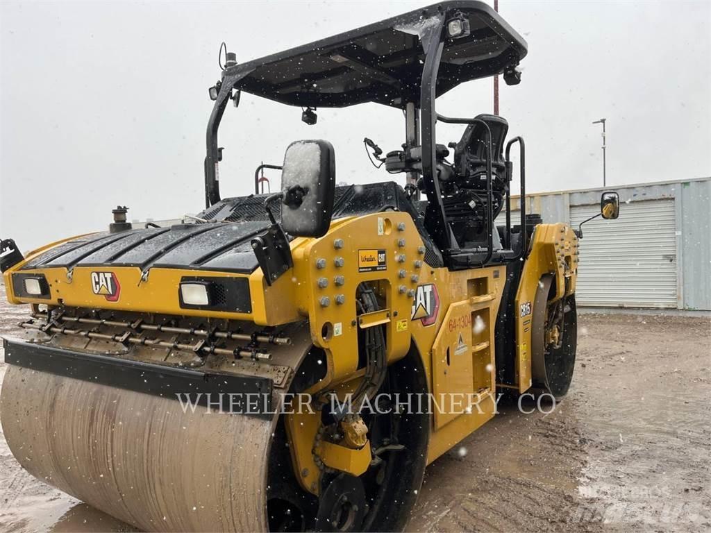 CAT CB15 CW VV Divvalču grunts veltņi