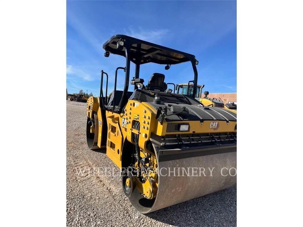 CAT CB15 CW VV Divvalču grunts veltņi