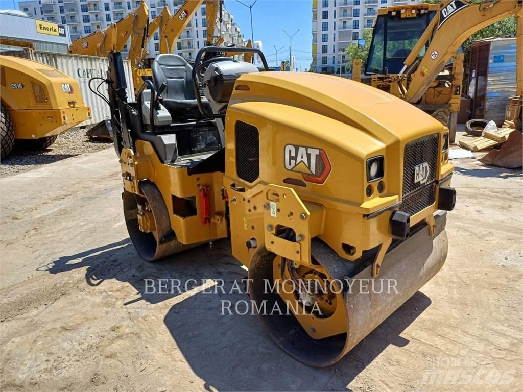 CAT CB2.7-03GC Divvalču grunts veltņi