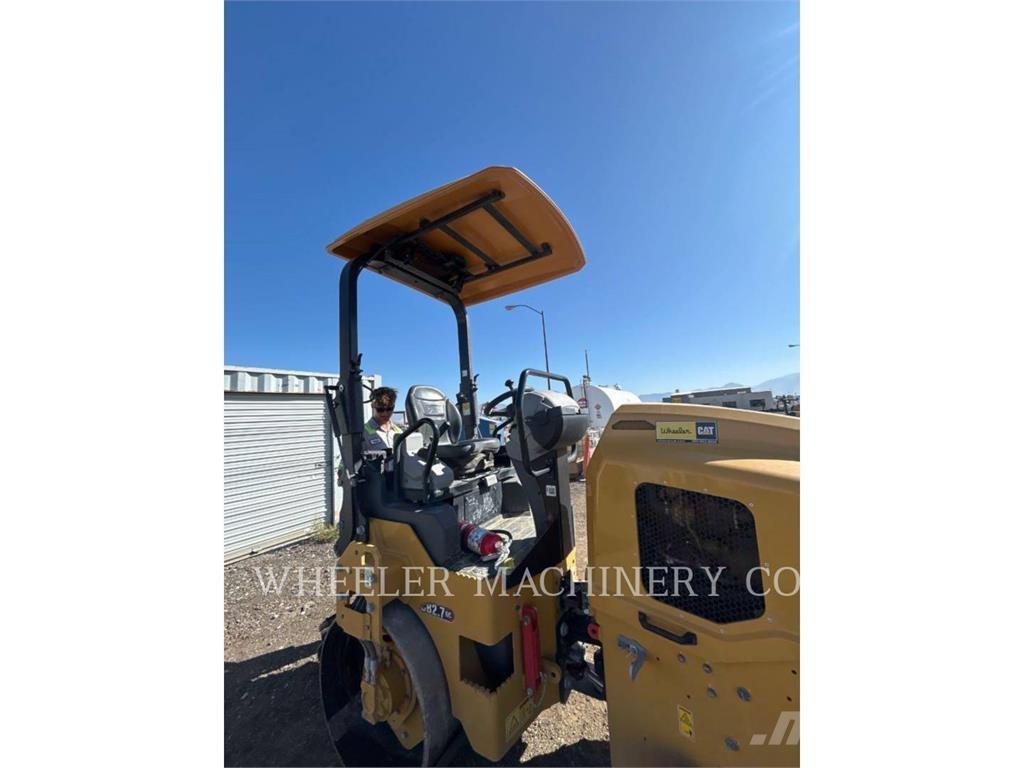 CAT CB2.7 GC Divvalču grunts veltņi