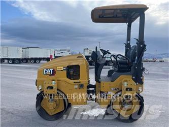CAT CB2.7 GC Divvalču grunts veltņi