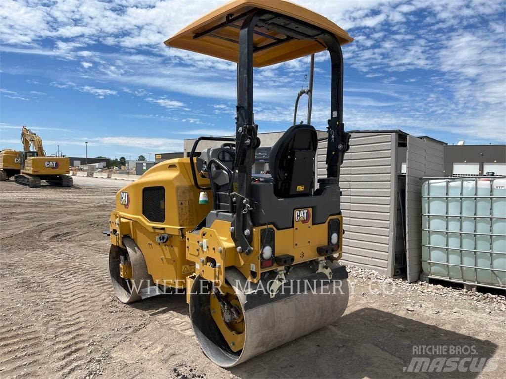 CAT CB2.7 GC Divvalču grunts veltņi