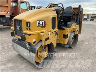 CAT CB2.7 GC Divvalču grunts veltņi