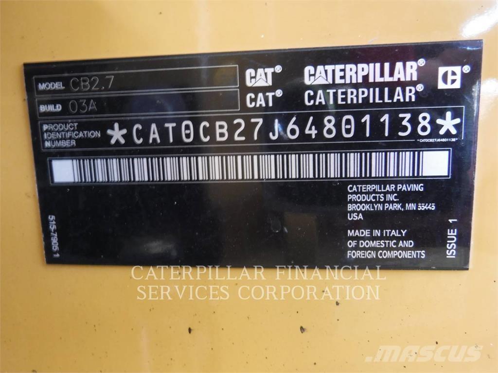 CAT CB2.703 Divvalču grunts veltņi