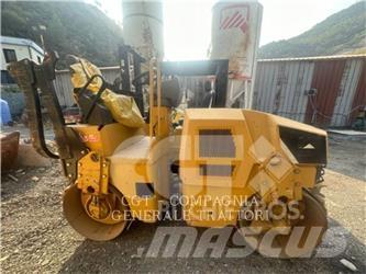 CAT CB22 Divvalču grunts veltņi