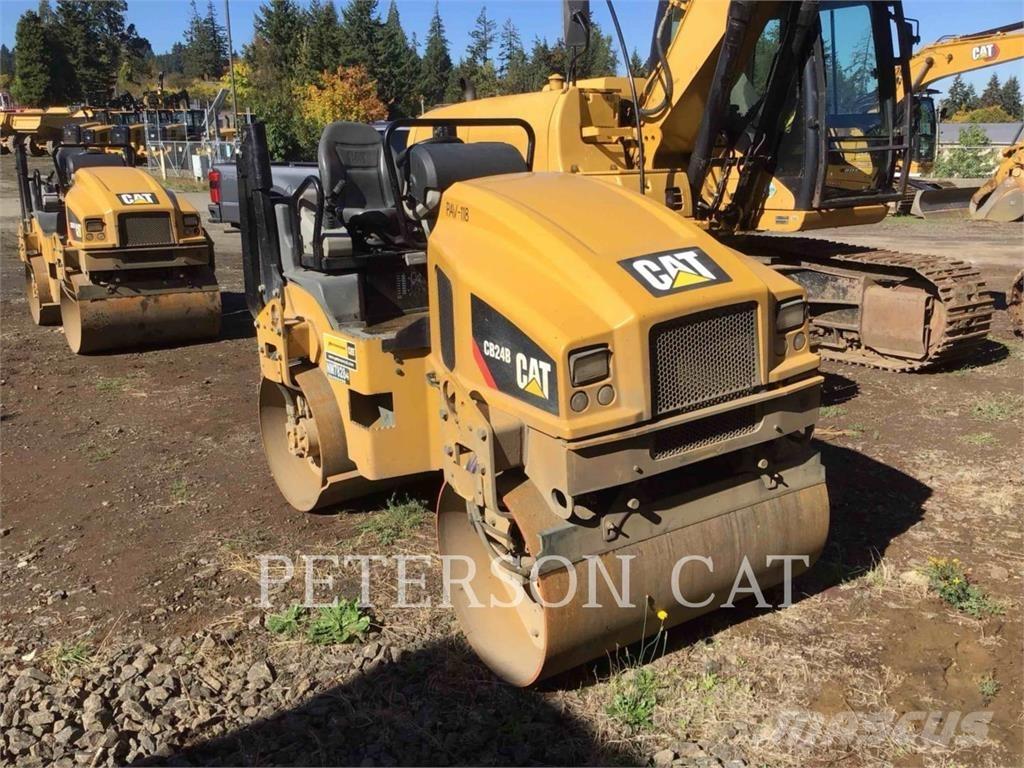 CAT CB24B Divvalču grunts veltņi