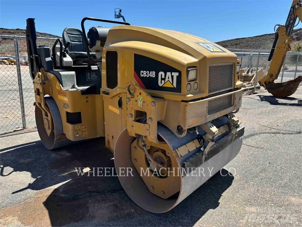 CAT CB34B Divvalču grunts veltņi