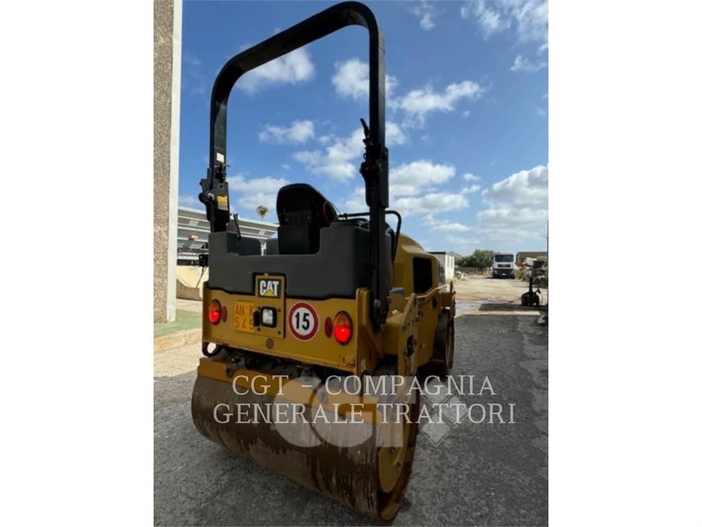 CAT CB34B Divvalču grunts veltņi