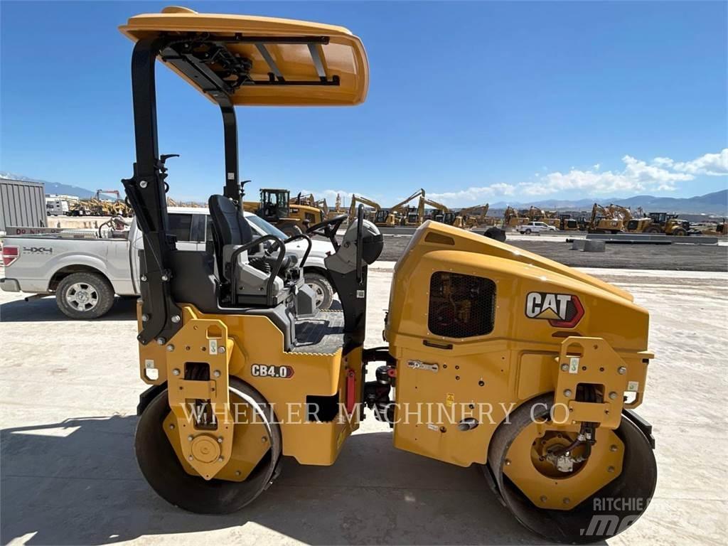 CAT CB4.0 Divvalču grunts veltņi
