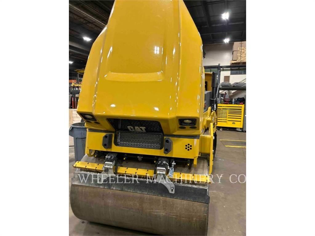 CAT CB4.0 Divvalču grunts veltņi