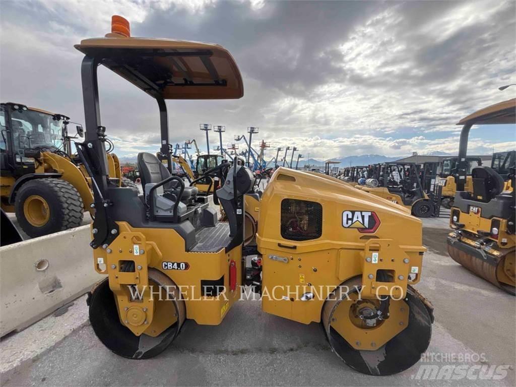 CAT CB4.0 Divvalču grunts veltņi