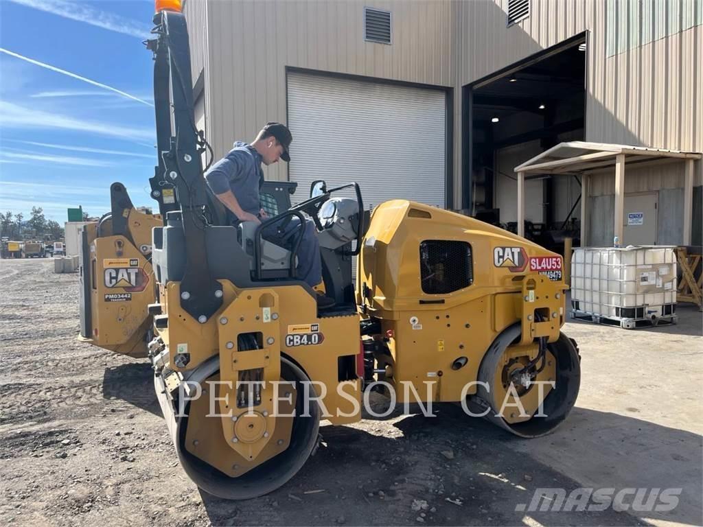 CAT CB4.0 Divvalču grunts veltņi