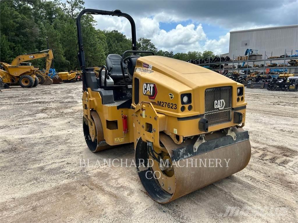 CAT CB4.0 Divvalču grunts veltņi